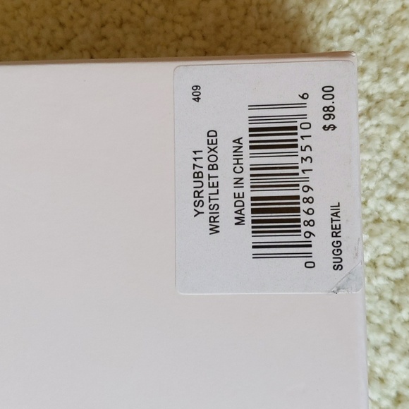 Vintage Boxed Juicy Couture Wristlet, Navy Blue with Gold Polka Dots - Picture 11 of 11